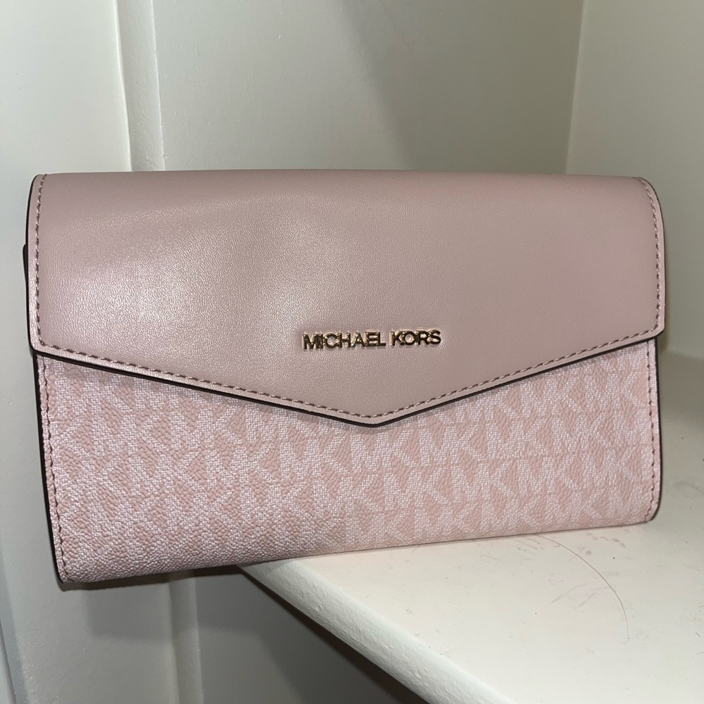 Michael Kors Pink Bag - Picture 1 of 5